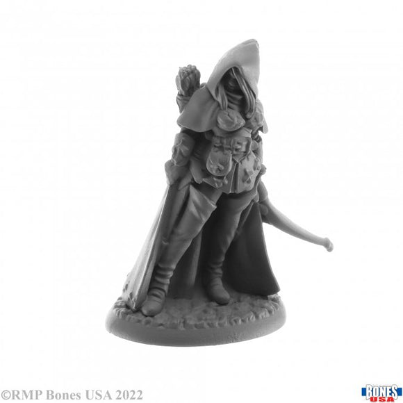 Reaper 30075: Huntress Reaper Legends Plastic Miniatures