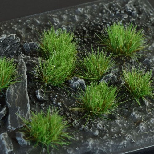 Gamers Grass:  Wild Tufts - Strong Green 6mm
