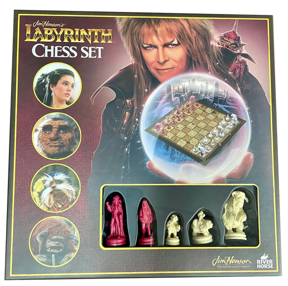 Labyrinth: Chess Set