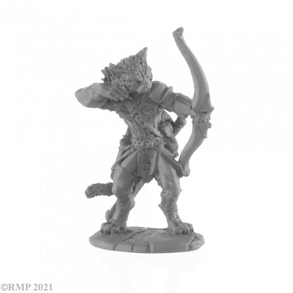 Reaper 04048: Catfolk Ranger - Dark Heaven Legends Metal Miniature