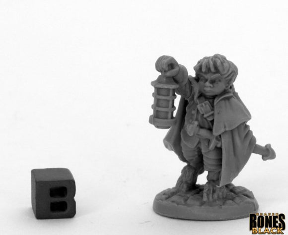 Reaper 44037: Bergamot, Halfling Scout - Bones Black Plastic Miniature
